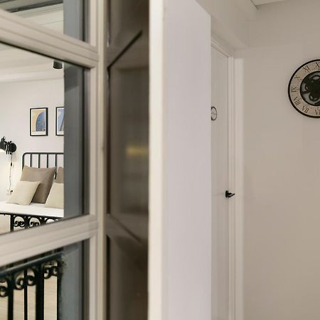 Keyfamily Loft Las Ramblas Barcelona Exterior photo