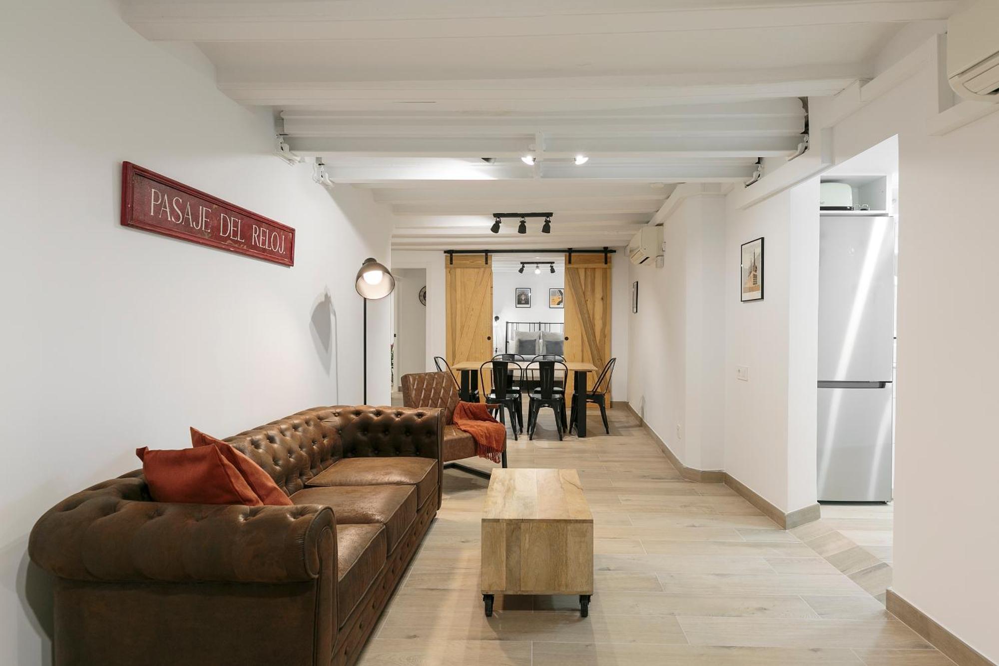 Keyfamily Loft Las Ramblas Barcelona Exterior photo